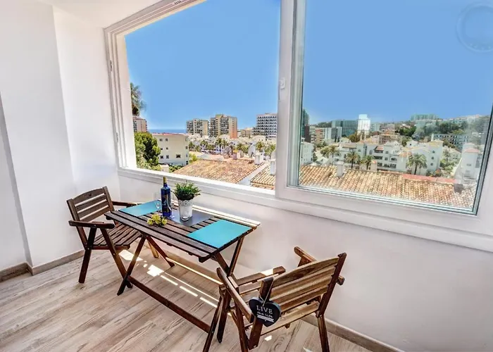Benalmadena Apartamento Amplio, Soleado Y Con Vista Panoramica A 400 Metros De La Playa